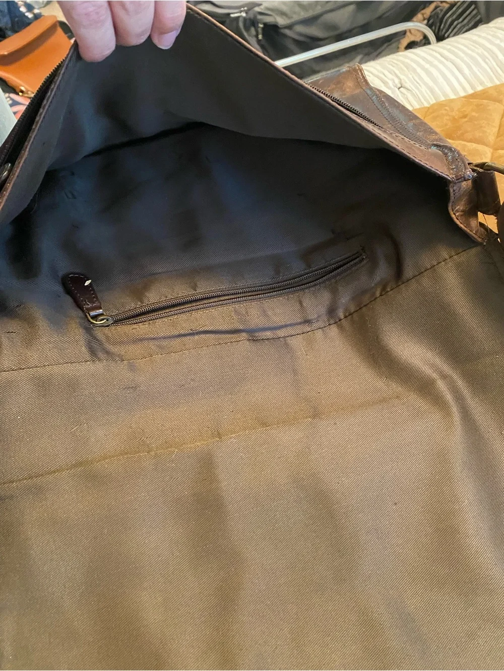 Men's Brown Leather Crossbody Shoulder Bag